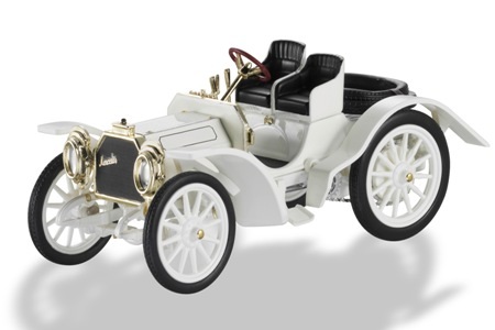 Bộ sưu tập kỷ niệm 125 năm thương hiệu Mercedes - 11 Bộ sưu tập kỷ niệm 125 năm thương hiệu Mercedes - 11