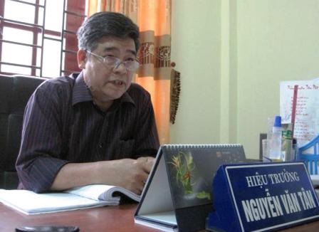 Băn khoăn về vụ bắt khẩn cấp một học sinh lớp 12 - 4