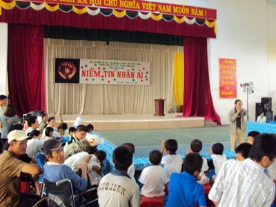“Niềm tin Nhân ái cho người khuyết tật” - 1