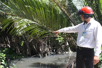 Bắt quả tang Bệnh viện ĐKTƯ Cần Thơ xả thải thẳng ra môi trường - 2