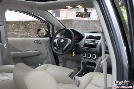 Xe Everus S1 có giá từ khoảng 10.700 USD - 5 Xe Everus S1 có giá từ khoảng 10.700 USD - 5