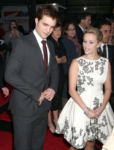 Reese Witherspoon xinh tươi bên Robert Pattinson - 14 Reese Witherspoon xinh tươi bên Robert Pattinson - 14
