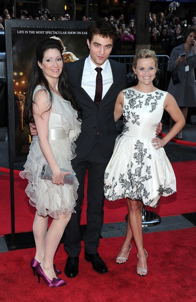 Reese Witherspoon xinh tươi bên Robert Pattinson - 10 Reese Witherspoon xinh tươi bên Robert Pattinson - 10