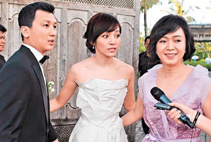 Hầu Bội Sâm hạnh phúc trong ngày trọng đại  - 4