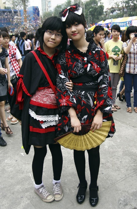 “Siêu nhân rác” nổi bật giữa dàn cosplay - 10 “Siêu nhân rác” nổi bật giữa dàn cosplay - 10