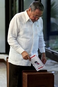 Cuba lần đầu tiên cho phép mua bán nhà - 1 Cuba lần đầu tiên cho phép mua bán nhà - 1