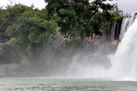 Vẻ đẹp tình yêu vĩnh cửu nơi dòng thác Dray Nur - 7