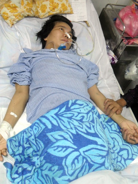 Gia cảnh ngặt nghèo của cô giáo sống đời sống thực vật - 1