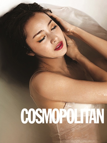 Bất ngờ với hình ảnh gợi cảm của Kim Tae Hee - 4 Bất ngờ với hình ảnh gợi cảm của Kim Tae Hee - 4