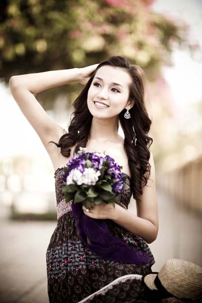 Lã Thanh Huyền xinh tươi sau ngày cưới - 2 Lã Thanh Huyền xinh tươi sau ngày cưới - 2