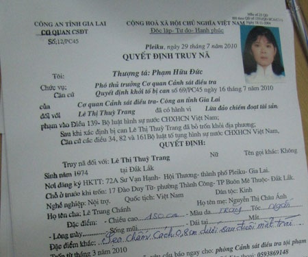 Nhân viên ngân hàng lừa đảo, “biến hình” để trốn tránh pháp luật - 1