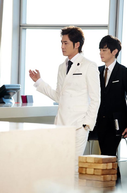 Những hình ảnh “nóng hổi” của Yoon Eun Hye trong phim mới - 10