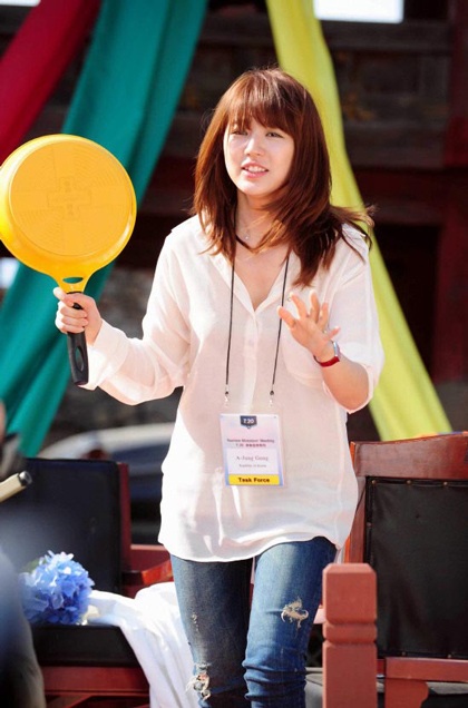 Những hình ảnh “nóng hổi” của Yoon Eun Hye trong phim mới - 5