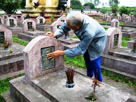 Người cựu binh 29 năm tận tụy với đồng đội - 2