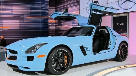 Siêu xe SLS AMG trong sắc màu mới - 13