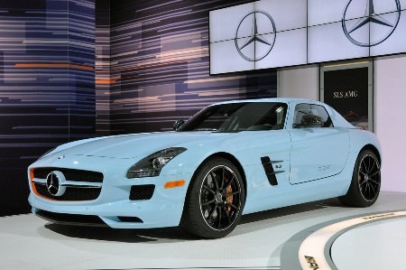 Siêu xe SLS AMG trong sắc màu mới - 1