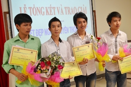 SV ĐH Nghệ thuật đoạt giải nhất cuộc thi ảnh - 1