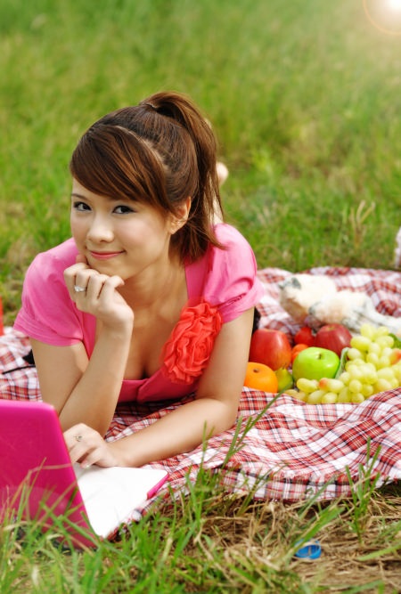 MC Bảo Linh “ngược thời gian” làm học sinh - 7 MC Bảo Linh “ngược thời gian” làm học sinh - 7