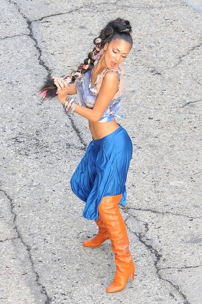 Nicole Scherzinger khoe eo thon trong buổi quay MV mới - 6