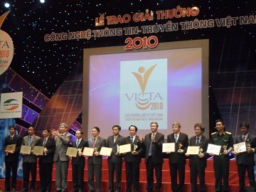 Các "đại gia" CNTT-TT nhận giải - 1
