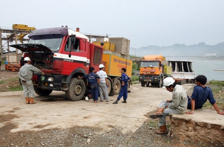 Theo turbine về thủy điện Sơn La - 16