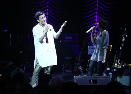 Tùng Dương - Trọng Lý: Tưởng là “Lúng ta lúng túng”… - 1