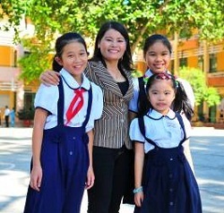 “Cùng Cô Gái Hà Lan xây sân chơi kỳ diệu” - Nghệ sĩ Hồng Vân “Thương lắm ước mơ con trẻ” - 3