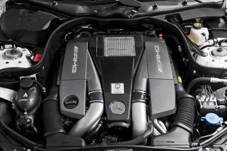 Mercedes E63 AMG lắp động cơ nhỏ hơn - 3 Mercedes E63 AMG lắp động cơ nhỏ hơn - 3