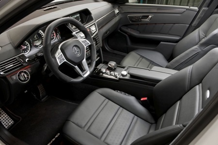 Mercedes E63 AMG lắp động cơ nhỏ hơn - 5 Mercedes E63 AMG lắp động cơ nhỏ hơn - 5