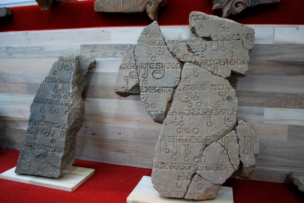 Chiêm ngưỡng bộ sưu tập hàng trăm cổ vật quý - 7