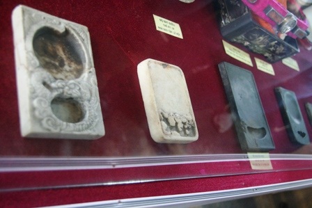 Chiêm ngưỡng bộ sưu tập hàng trăm cổ vật quý - 20