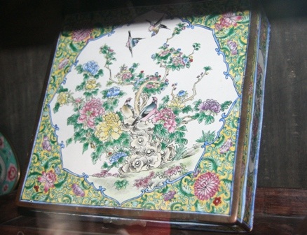 Chiêm ngưỡng bộ sưu tập hàng trăm cổ vật quý - 30