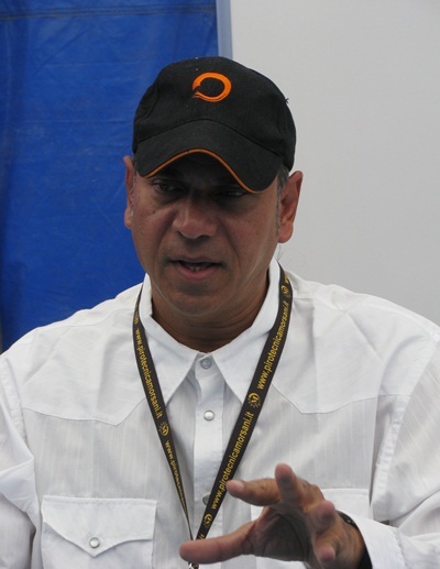 Hàng ngàn tấn pháo tập kết về cầu cảng sông Hàn - 3