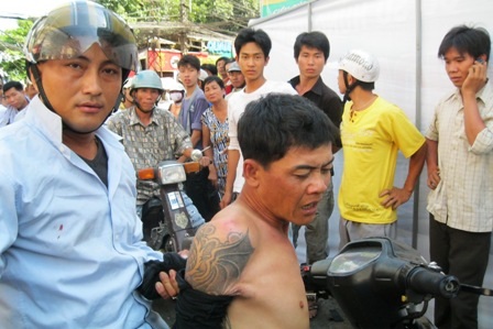 Theo dấu băng cướp đêm - 4