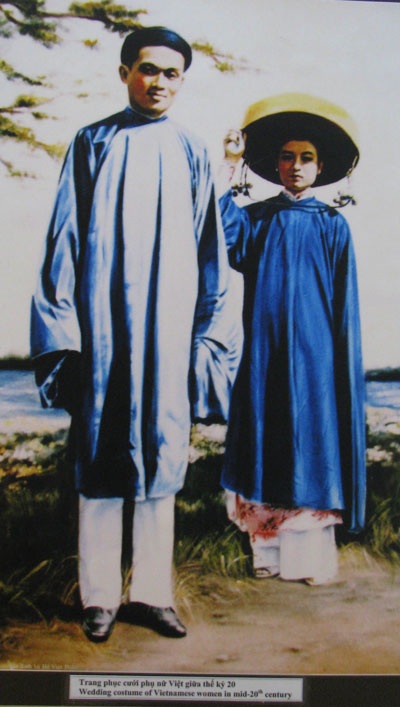 Ngắm những trang phục, trang sức của phụ nữ các dân tộc miền Nam  - 3