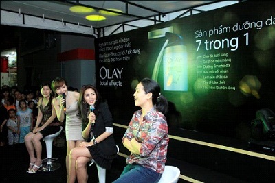 Tăng Thanh Hà “hé mở” về bộ phim mới  - 3