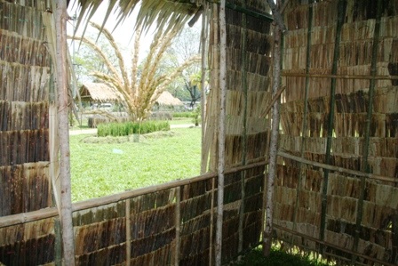 "Trộm ngắm" không gian "Bếp Việt trong vườn Huế" - 6