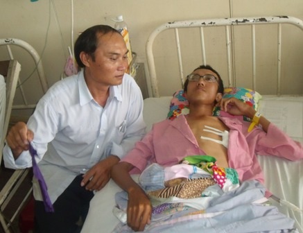 Hơn 17 triệu đồng đến với hai mẹ con bệnh tim - 2