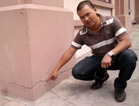 “Nhan nhản” vi phạm ở khu chung cư Đội Nhân - 1 “Nhan nhản” vi phạm ở khu chung cư Đội Nhân - 1