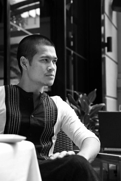 Việt Tú: “Cuộc sống gia đình là sự hy sinh” - 1 Việt Tú: “Cuộc sống gia đình là sự hy sinh” - 1