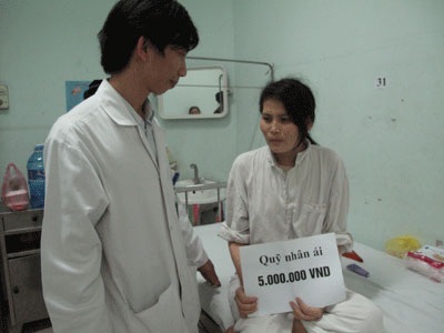 Quỹ Nhân ái đến với em Lê Thị Như - 2 Quỹ Nhân ái đến với em Lê Thị Như - 2