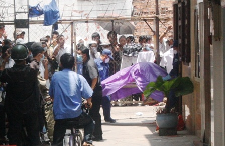 Nghi án hai mẹ con bị sát hại tại nhà riêng - 2