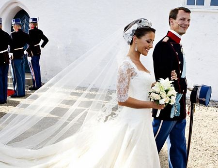 Những đám cưới hoàng gia nổi tiếng nhất thế giới  - 11