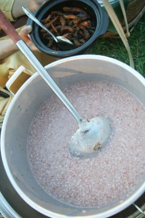 "Bếp Việt trong vườn Huế" hút khách ngày mở màn - 16