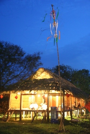 "Bếp Việt trong vườn Huế" hút khách ngày mở màn - 24