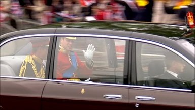 Đám cưới thế kỷ đẹp như cổ tích  - 1