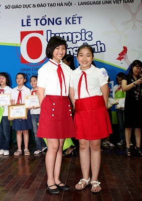 Tiết lộ “Quán quân: Olympic Tiếng Anh tiểu học Hà Nội 2011 - 4