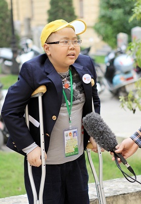 Tiết lộ “Quán quân: Olympic Tiếng Anh tiểu học Hà Nội 2011 - 3