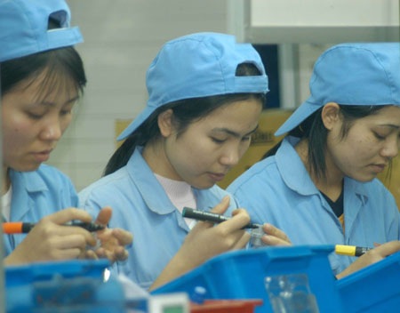 Tỷ lệ việc làm của phụ nữ vẫn ở mức thấp - 1 Tỷ lệ việc làm của phụ nữ vẫn ở mức thấp - 1