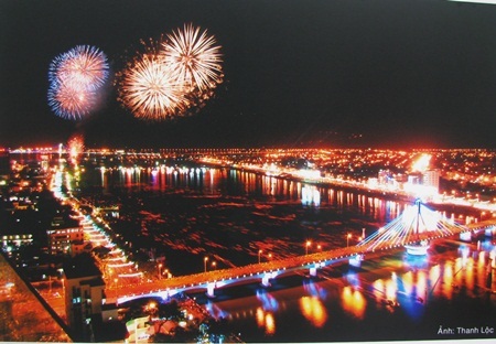 Nhìn lại những khoảnh khắc đẹp của lễ hội pháo hoa quốc tế 2010 - 2